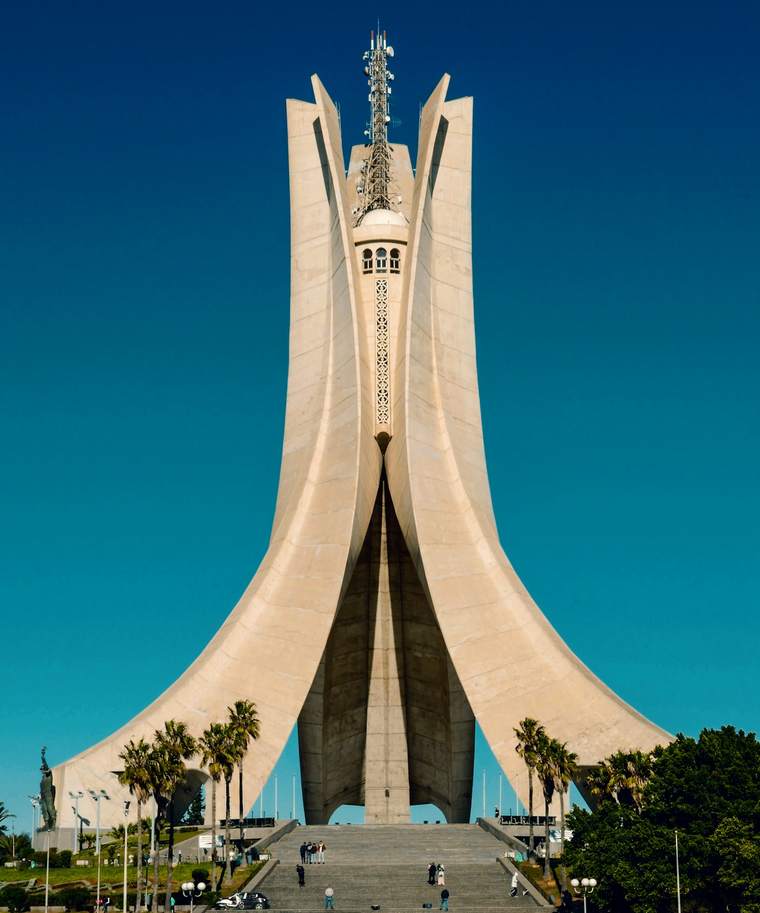 Bâtiment public à Alger